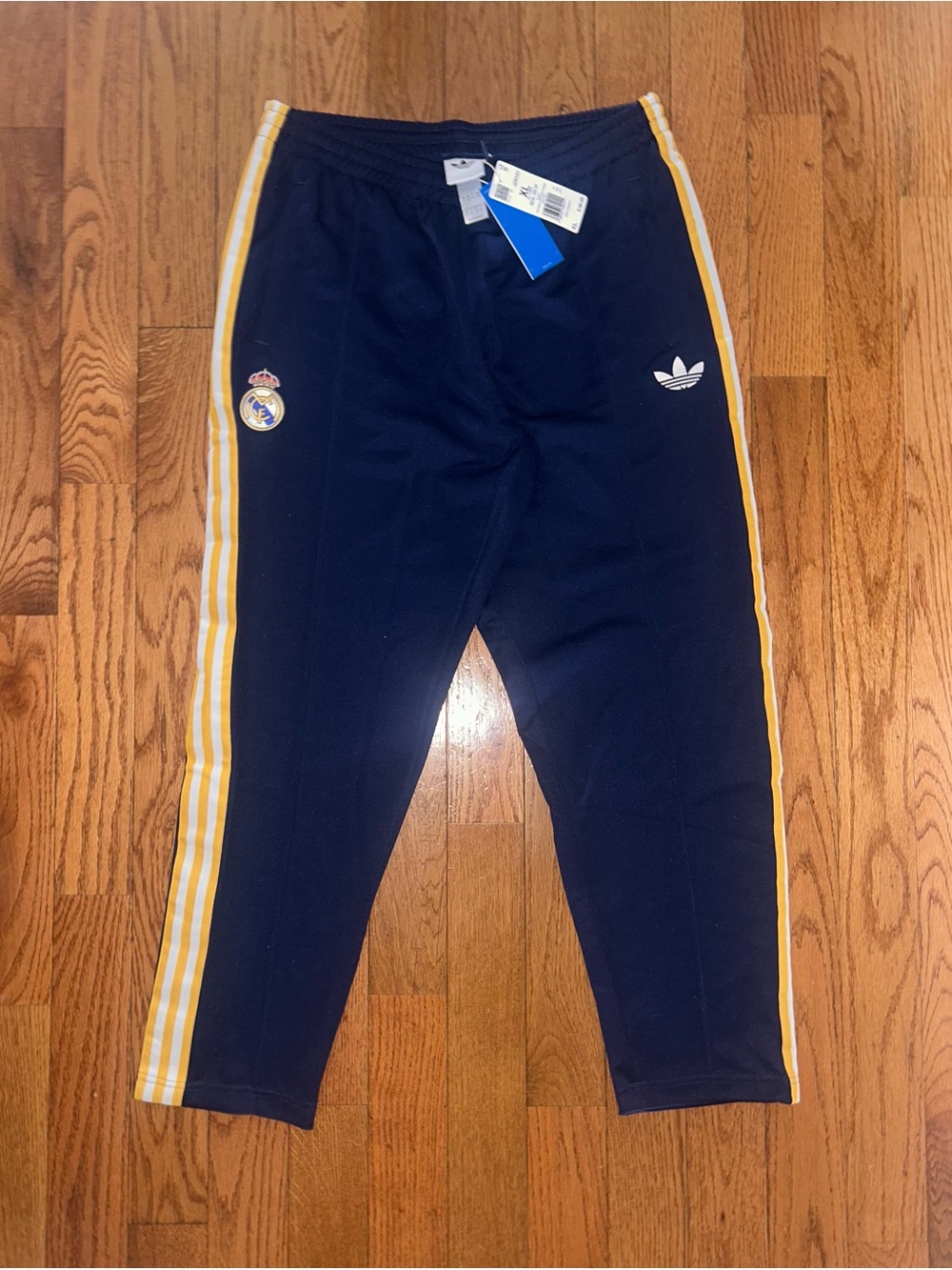 Real Madrid OG Adidas Track Pants Size XL NEW